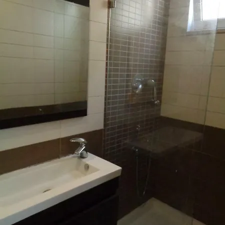 Sunny&spacious Duplex, Besides Graca&alfama 公寓