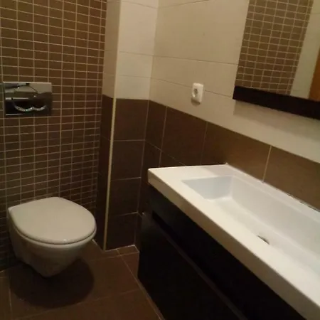 Sunny&spacious Duplex, Besides Graca&alfama * Lisbon
