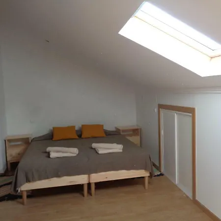 Sunny&spacious Duplex, Besides Graca&alfama Apartment *